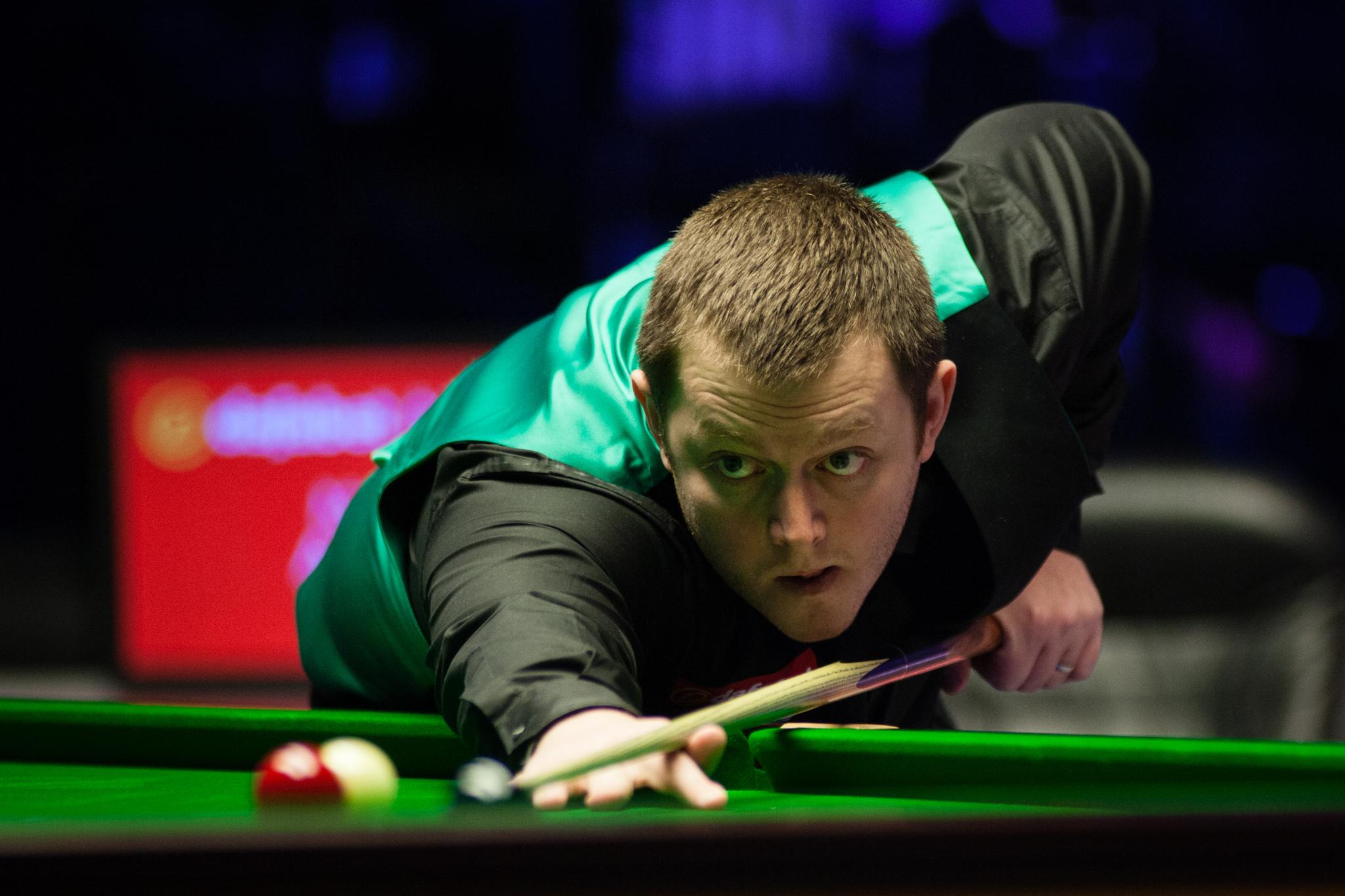 他们之间的 他们之间的