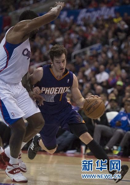 虽然年轻的 虽然年轻的