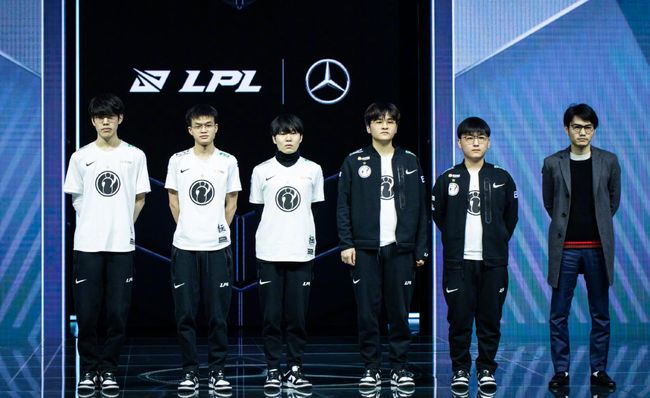 的赛场上 的赛场上