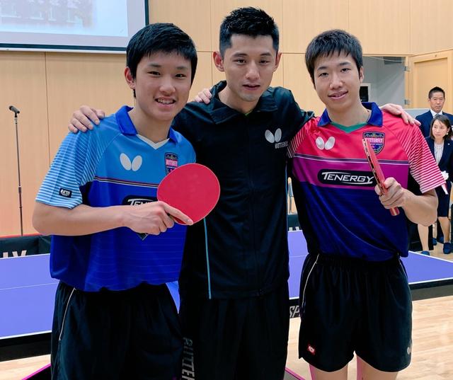 他的表现无 他的表现无