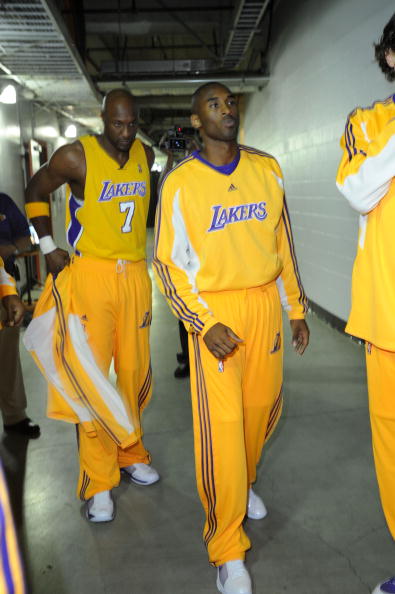 谈到李月汝 谈到李月汝